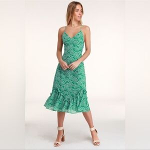 Lulu’s Flirty Fleurs Green Floral Print Midi Dress, woman’s size large